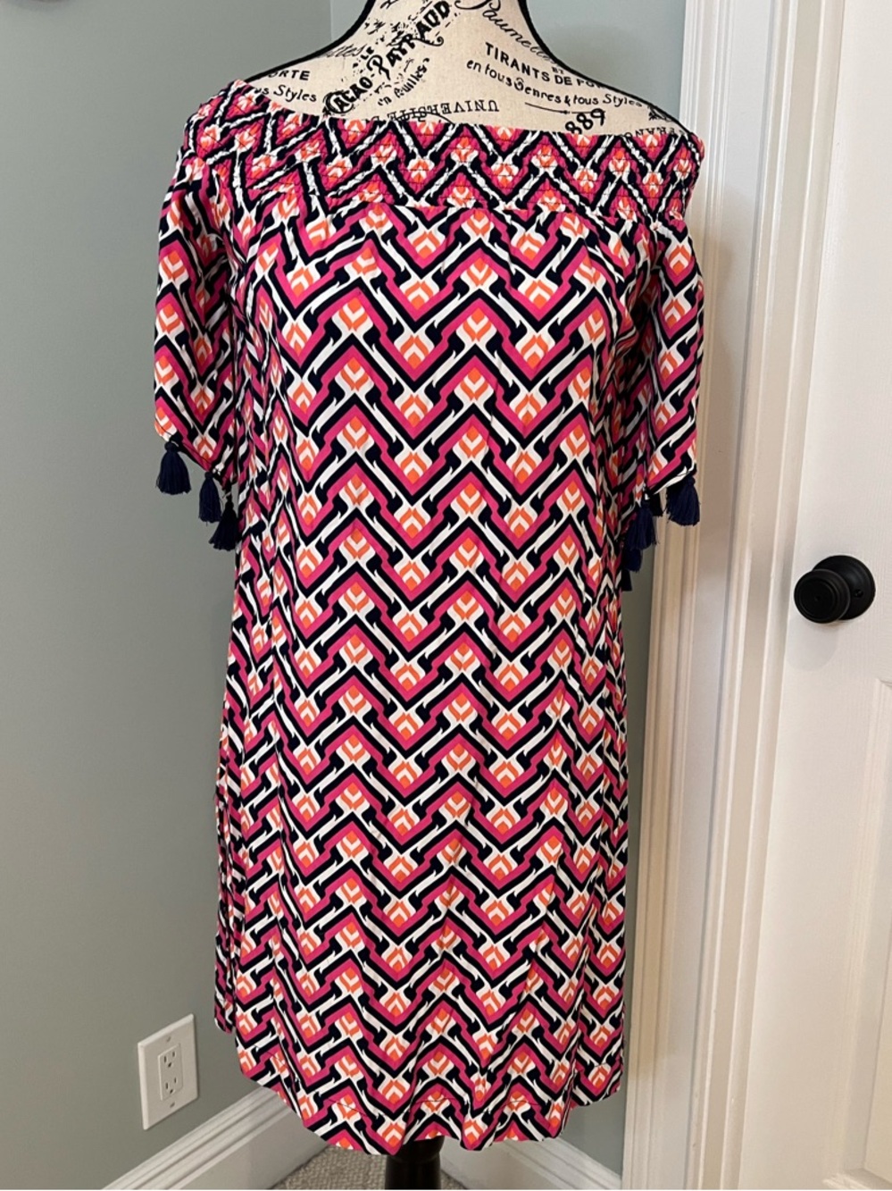 Escapada Living Pink/Navy/Orange Geometric Dress |Off the Shoulder |XS |Like New